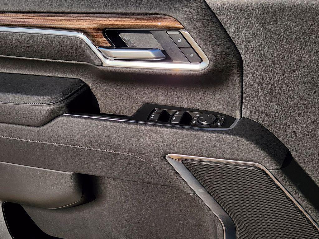 new 2026 Chevrolet Silverado 2500 car, priced at $76,409