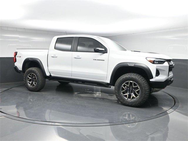 new 2025 Chevrolet Colorado car, priced at $49,356