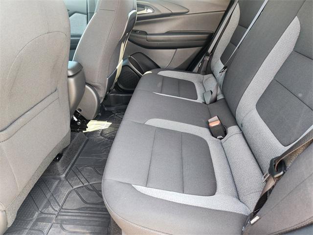 new 2025 Chevrolet TrailBlazer car, priced at $24,918
