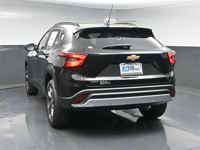 new 2025 Chevrolet Trax car, priced at $24,983