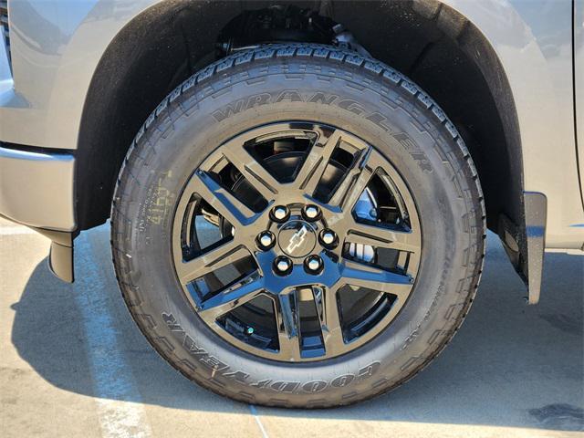 new 2025 Chevrolet Silverado 1500 car, priced at $55,372