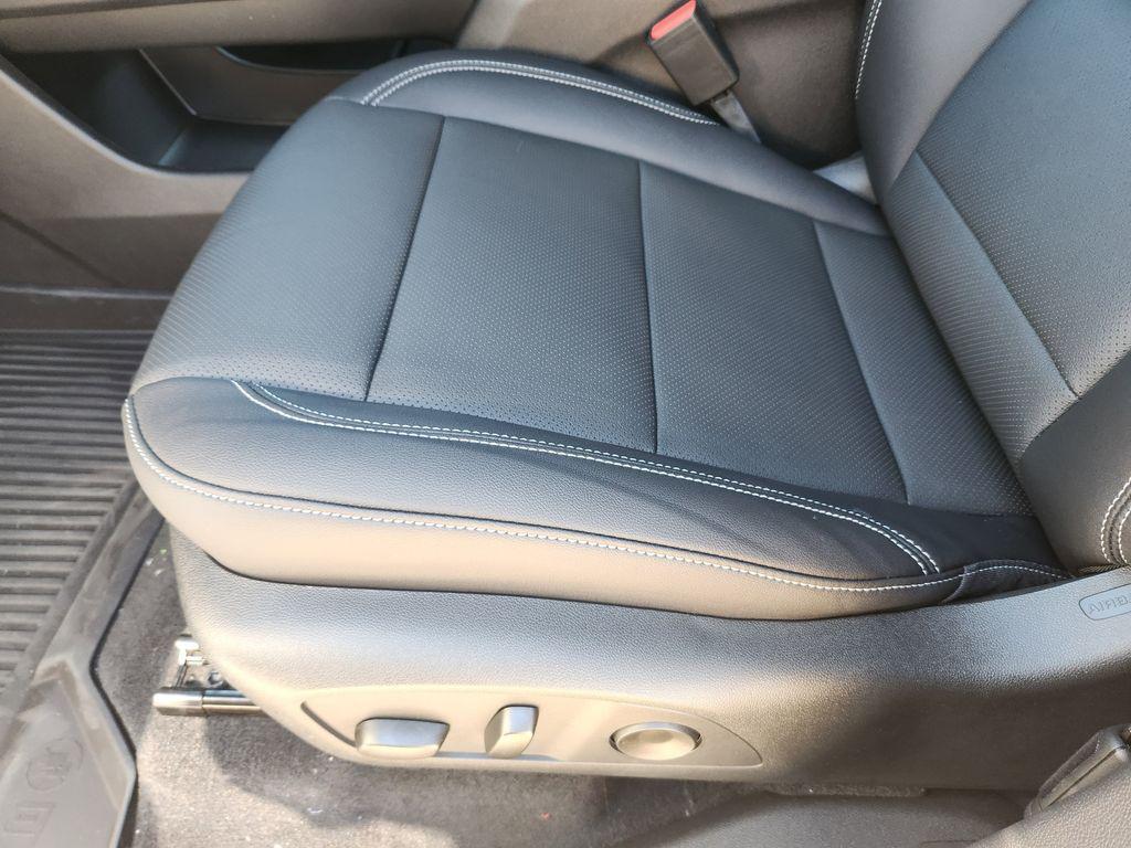 new 2026 Chevrolet Traverse car, priced at $49,623