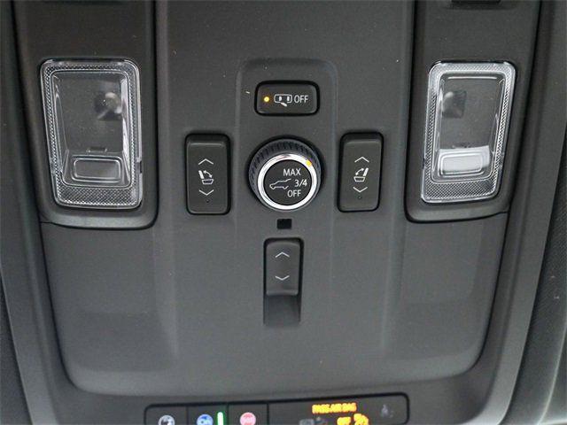 new 2025 Chevrolet Suburban car, priced at $70,996