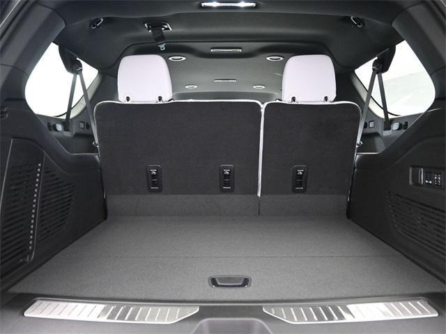 new 2025 Chevrolet Suburban car, priced at $81,595