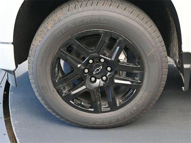 new 2025 Chevrolet Silverado 1500 car, priced at $39,565