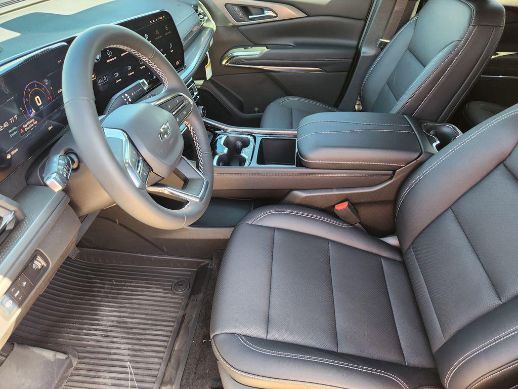 new 2026 Chevrolet Traverse car, priced at $62,393