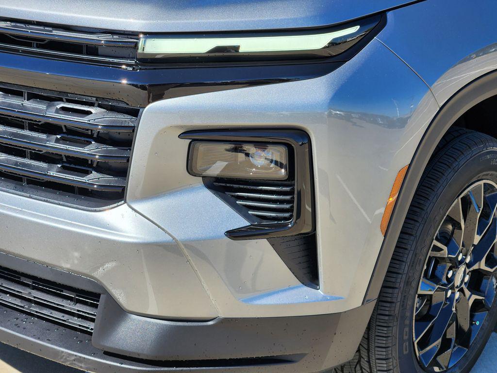 new 2026 Chevrolet Traverse car, priced at $62,393