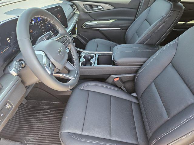 new 2026 Chevrolet Traverse car, priced at $49,423