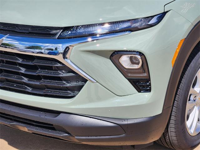 new 2026 Chevrolet TrailBlazer car, priced at $27,925