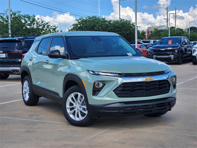 new 2026 Chevrolet TrailBlazer car, priced at $27,925