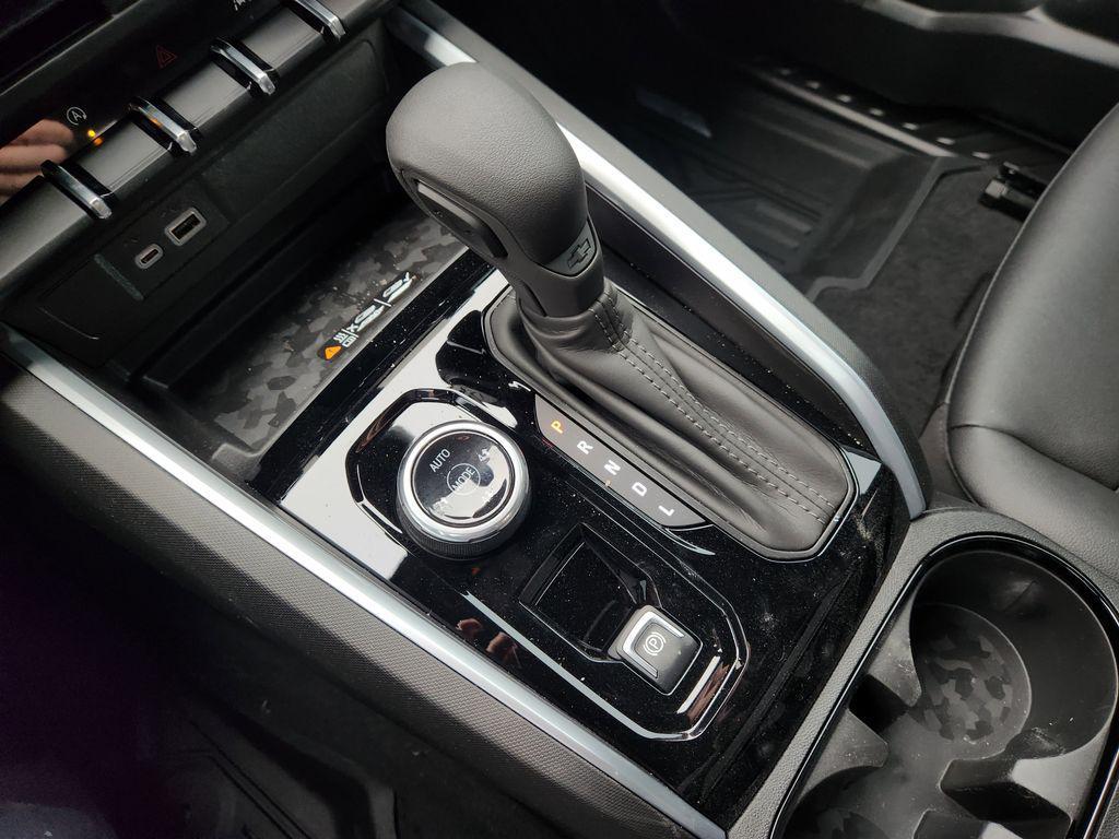new 2026 Chevrolet Colorado car, priced at $45,940