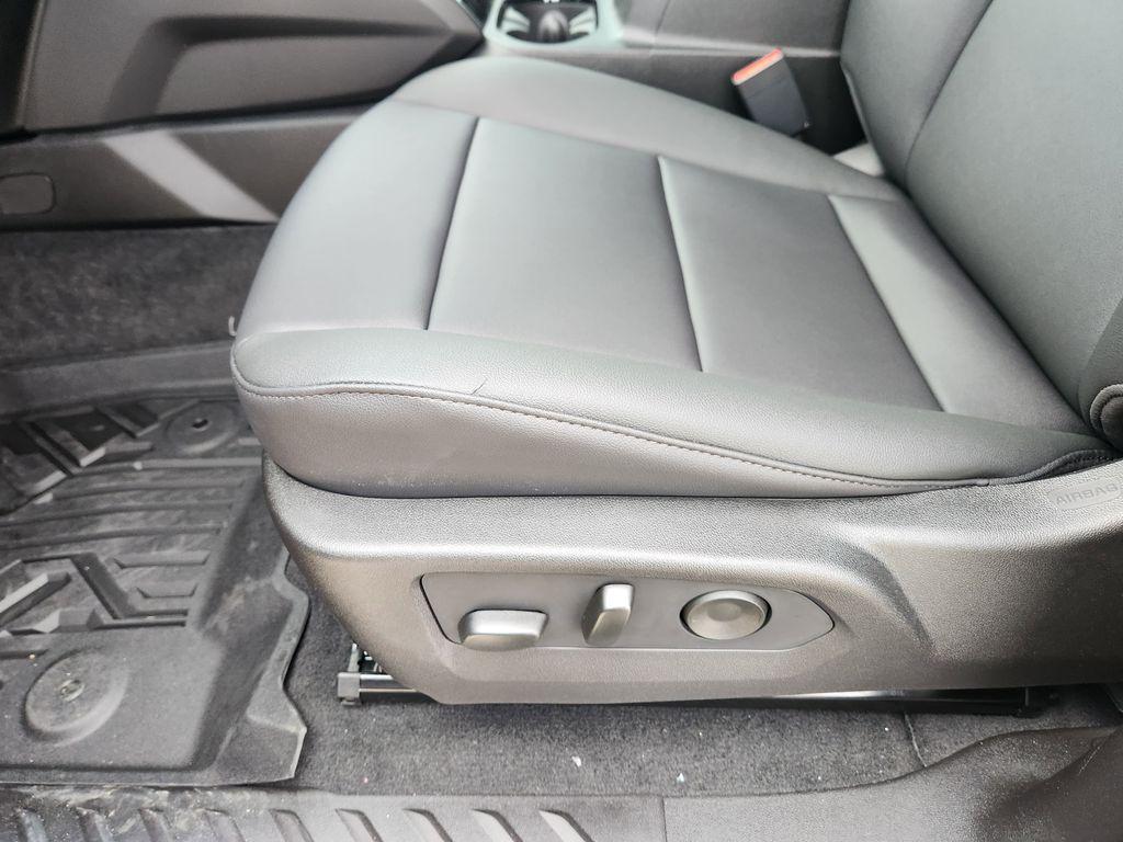 new 2026 Chevrolet Colorado car, priced at $45,940