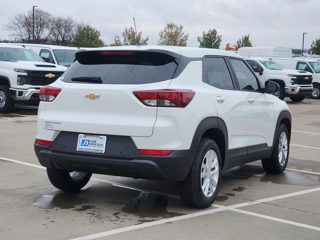 new 2026 Chevrolet TrailBlazer car, priced at $25,666