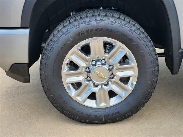 new 2025 Chevrolet Silverado 2500 car, priced at $72,701