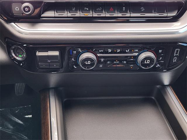 new 2025 Chevrolet Silverado 2500 car, priced at $72,701