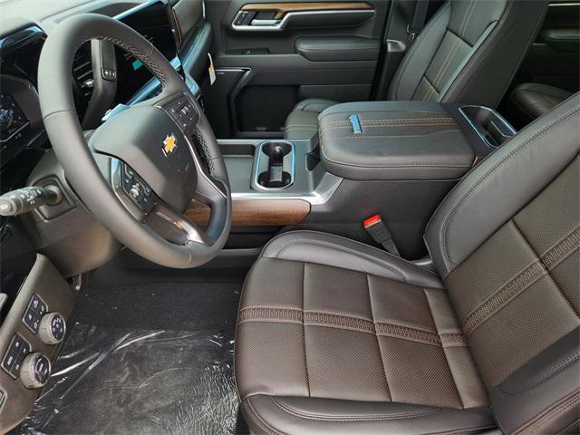 new 2025 Chevrolet Silverado 2500 car, priced at $72,701