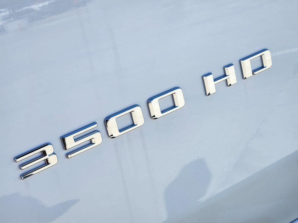 new 2025 Chevrolet Silverado 3500 car, priced at $51,122