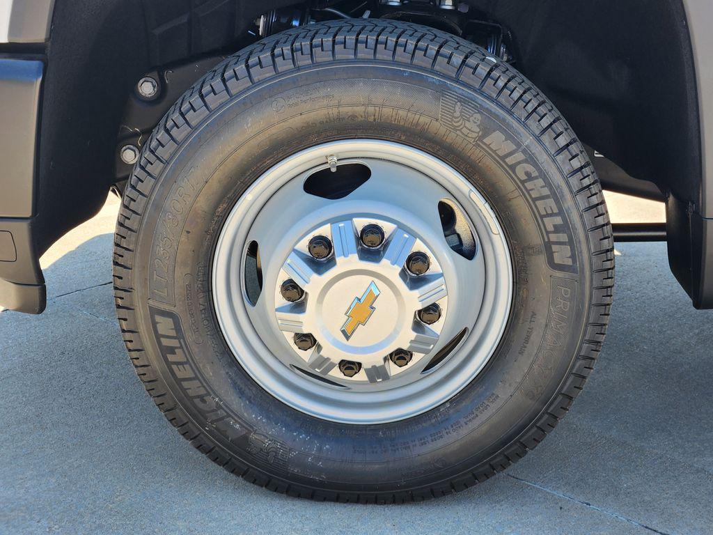 new 2025 Chevrolet Silverado 3500 car, priced at $51,122