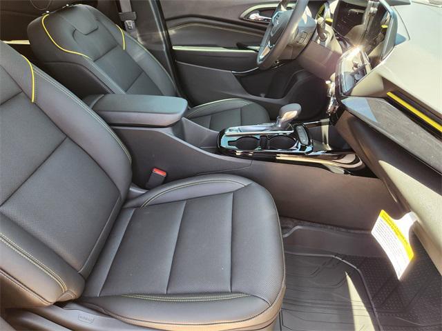new 2025 Chevrolet Trax car, priced at $26,710