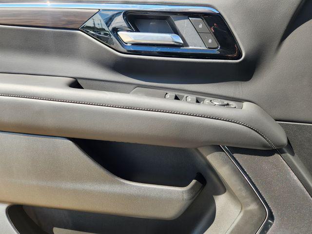 new 2025 Chevrolet Tahoe car, priced at $63,799