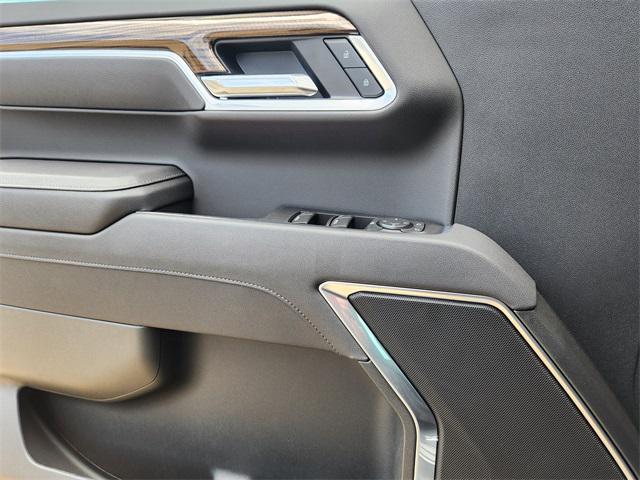 new 2025 Chevrolet Silverado 1500 car, priced at $59,372