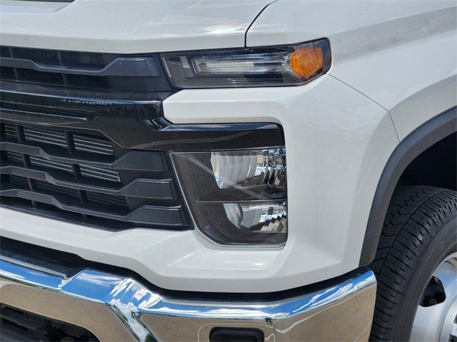 new 2025 Chevrolet Silverado 3500 car, priced at $64,523