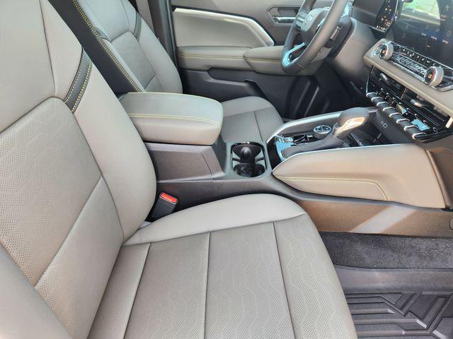 new 2026 Chevrolet Colorado car, priced at $54,034