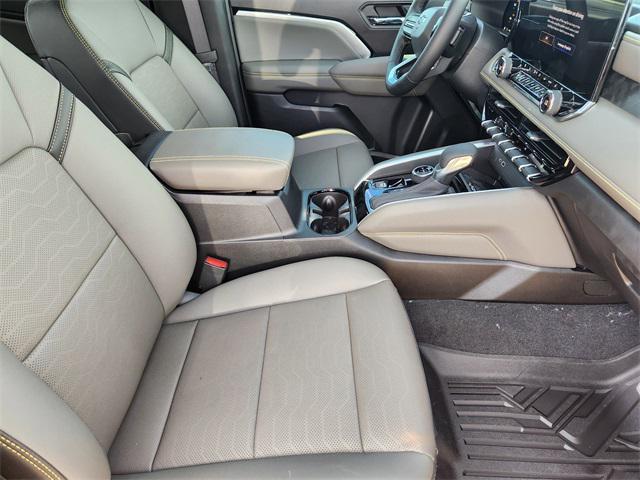 new 2025 Chevrolet Colorado car, priced at $51,094