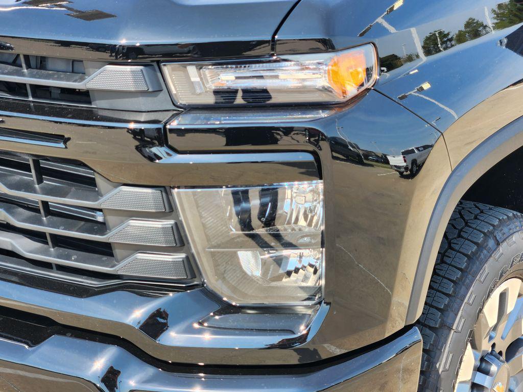 new 2025 Chevrolet Silverado 2500 car, priced at $69,738