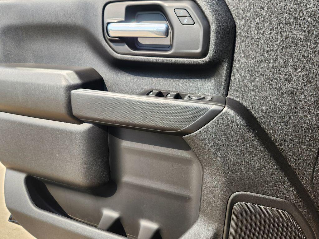 new 2025 Chevrolet Silverado 2500 car, priced at $69,738