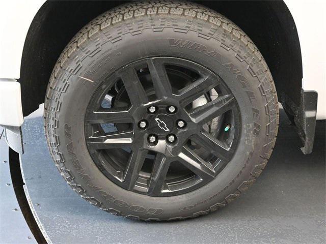 new 2025 Chevrolet Silverado 1500 car, priced at $56,394
