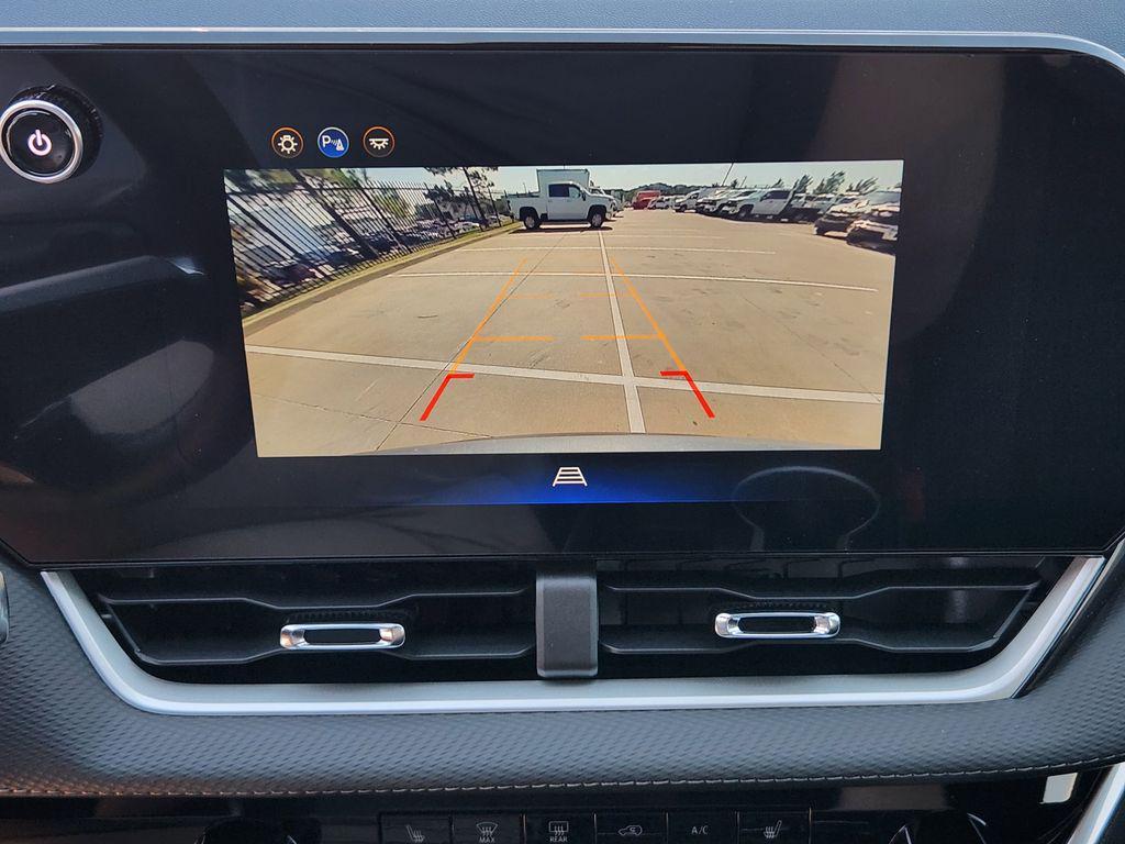 new 2026 Chevrolet Equinox car, priced at $28,990