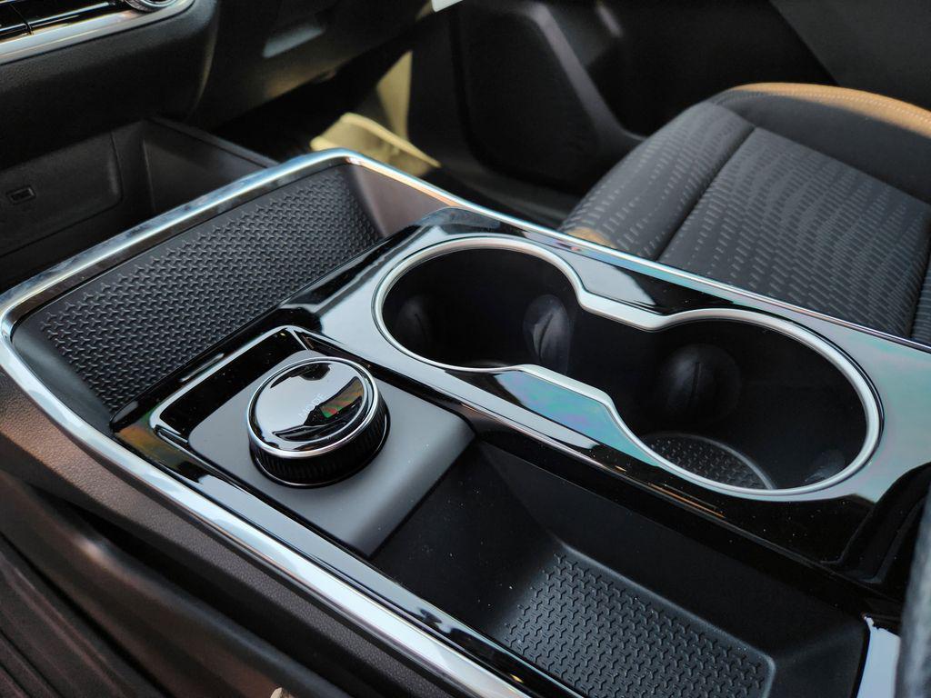 new 2026 Chevrolet Equinox car, priced at $28,990