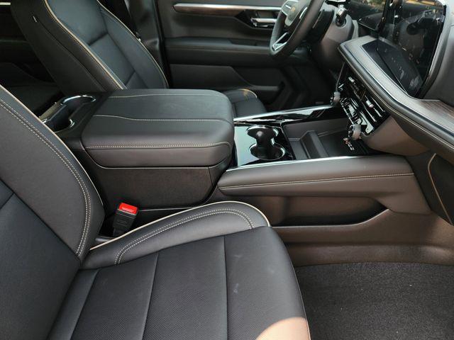 new 2025 Chevrolet Suburban car, priced at $87,155