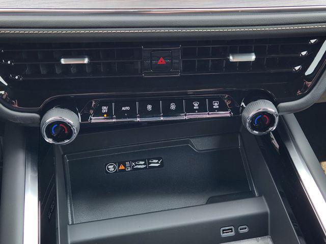 new 2025 Chevrolet Suburban car, priced at $87,155