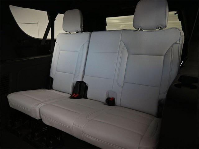 new 2025 Chevrolet Suburban car, priced at $81,595