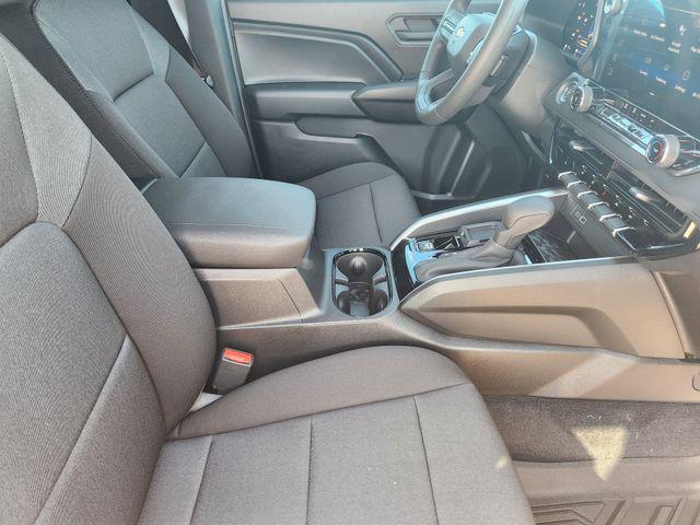 new 2026 Chevrolet Colorado car, priced at $32,027