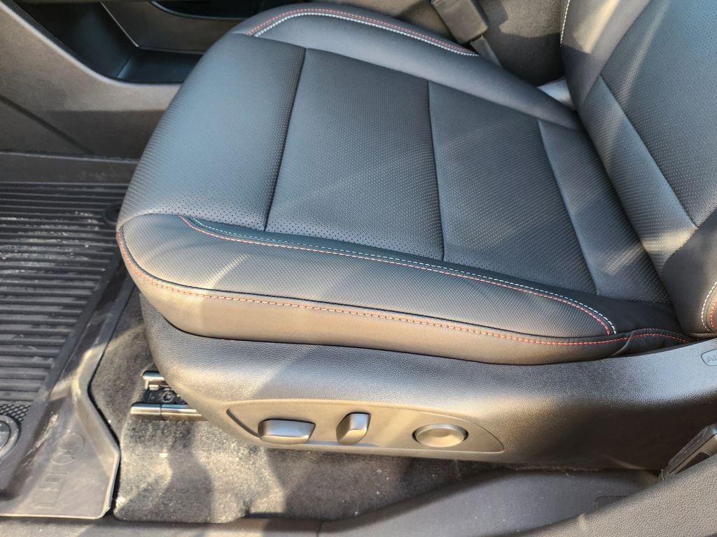 new 2026 Chevrolet Traverse car, priced at $57,378