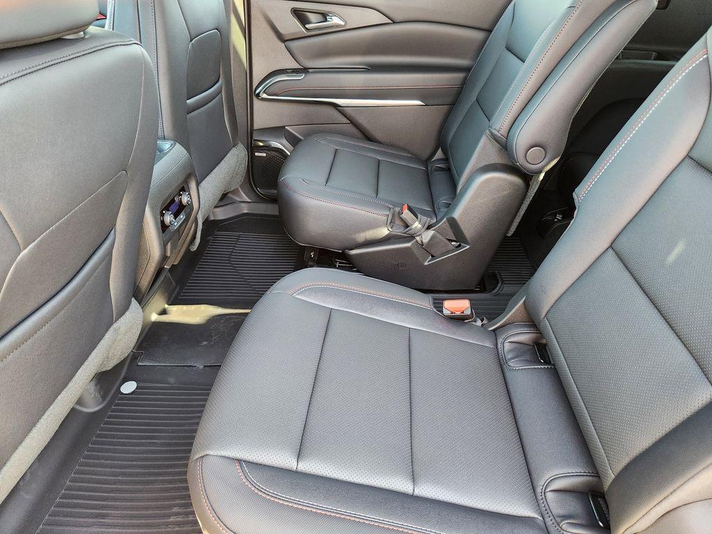 new 2026 Chevrolet Traverse car, priced at $57,378