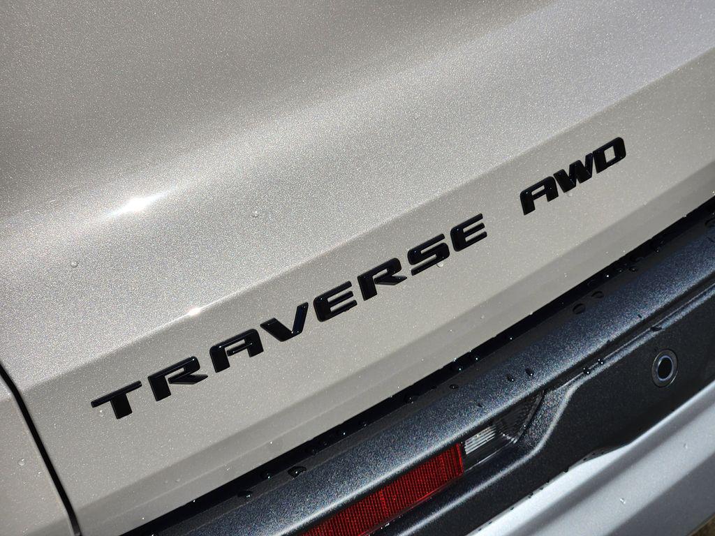 new 2026 Chevrolet Traverse car, priced at $57,378
