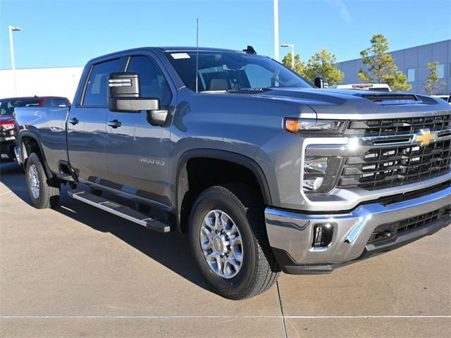 new 2025 Chevrolet Silverado 3500 car, priced at $60,160