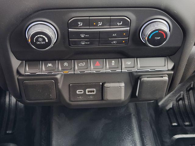 new 2025 Chevrolet Silverado 1500 car, priced at $37,992