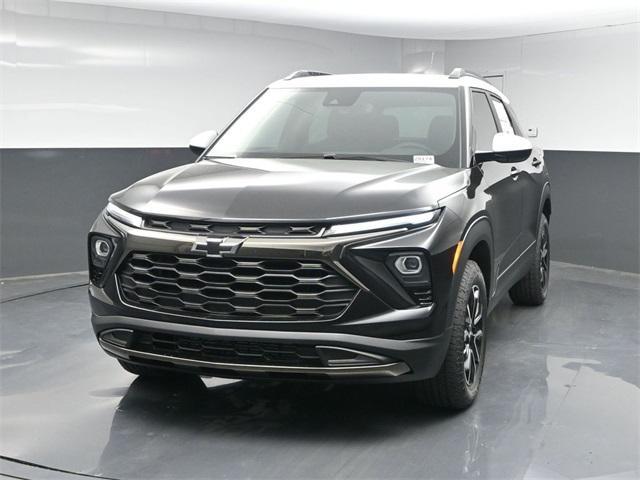 new 2025 Chevrolet TrailBlazer car, priced at $31,722