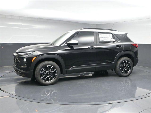new 2025 Chevrolet TrailBlazer car, priced at $29,905