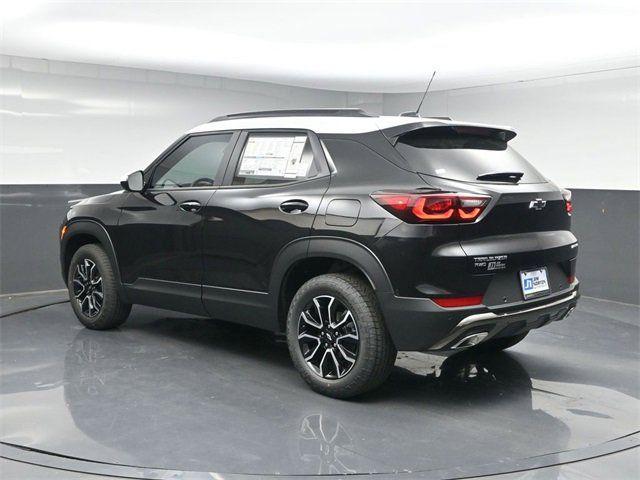 new 2025 Chevrolet TrailBlazer car, priced at $29,905