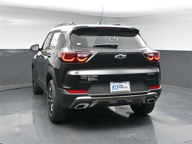 new 2025 Chevrolet TrailBlazer car, priced at $31,396