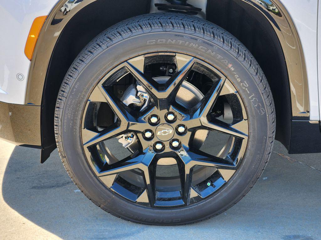 new 2026 Chevrolet Traverse car, priced at $63,388