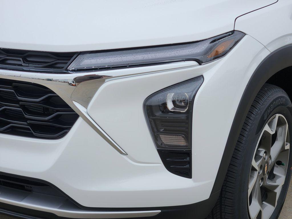 new 2026 Chevrolet Trax car, priced at $26,613