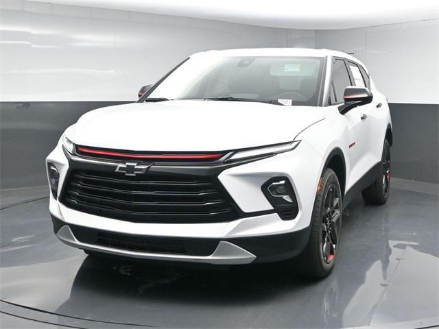 new 2025 Chevrolet Blazer car, priced at $36,239