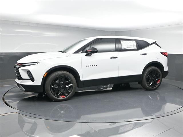 new 2025 Chevrolet Blazer car, priced at $36,239